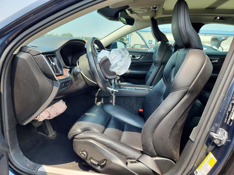Photo 7 from auction – 2019 VOLVO S60 with VIN 7JRA22TL9KG014913