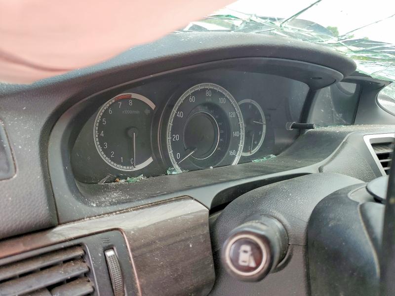 Photo 9 from auction – 2017 HONDA ACCORD with VIN 1HGCR2F86HA130433