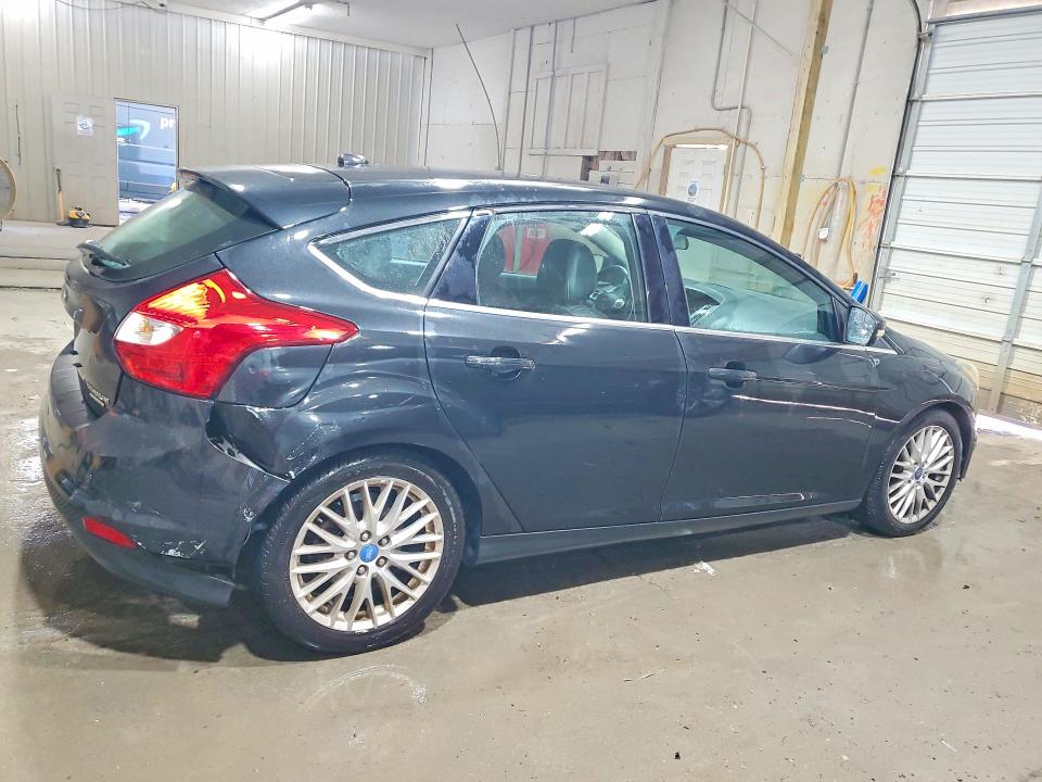 Photo 3 from auction – 2014 FORD FOCUS with VIN 1FADP3N26EL121796