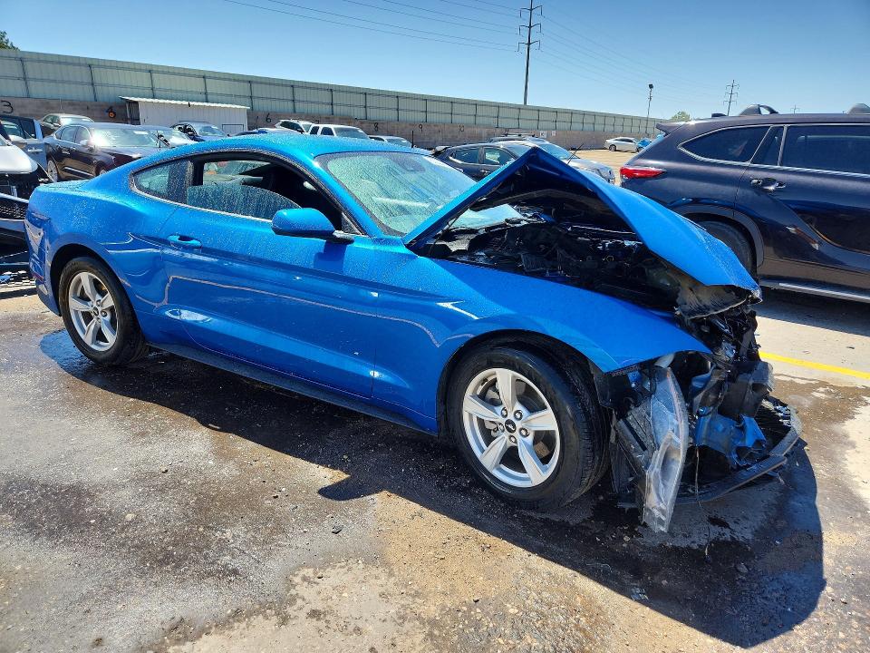 Photo 4 from auction – 2021 FORD MUSTANG with VIN 1FA6P8TH1M5139090