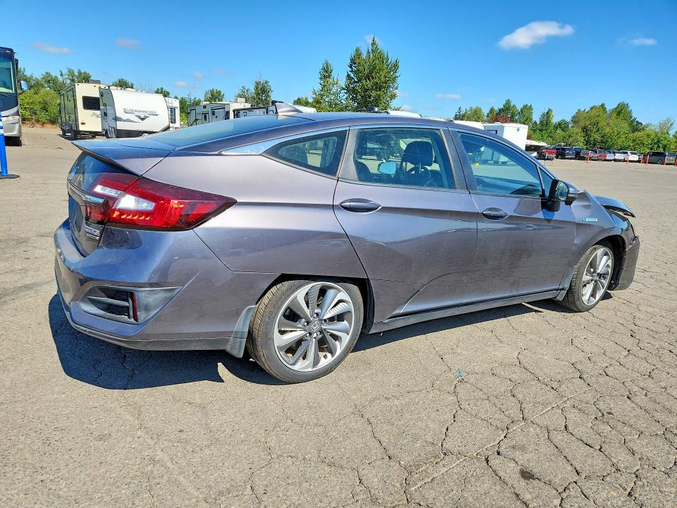 Photo 3 from auction – 2018 HONDA CLARITY with VIN JHMZC5F39JC020159
