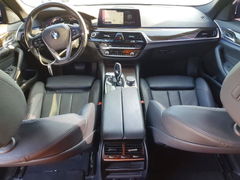 Photo 8 from auction – 2018 BMW 530E with VIN WBAJA9C55JB252522