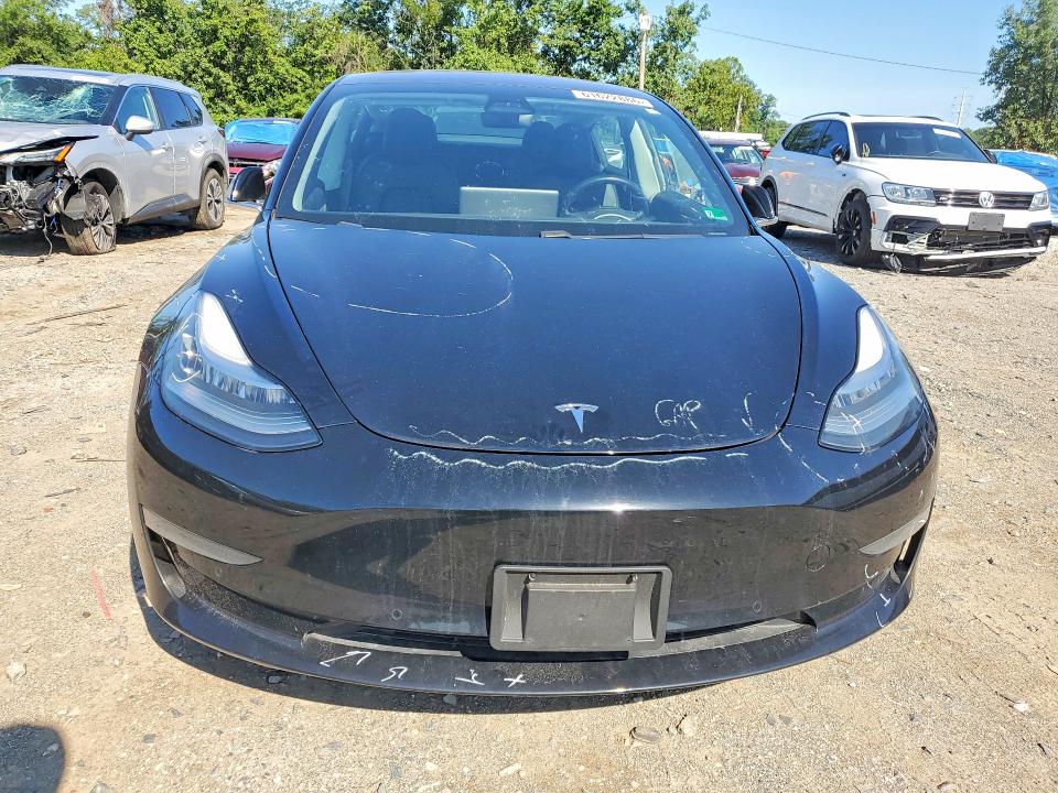 Photo 5 from auction – 2018 TESLA MODEL 3 with VIN 5YJ3E1EB0JF054075