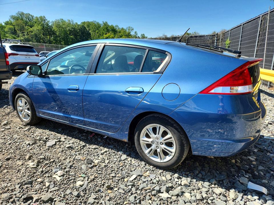 Photo 2 from auction – 2010 HONDA INSIGHT with VIN JHMZE2H70AS014541
