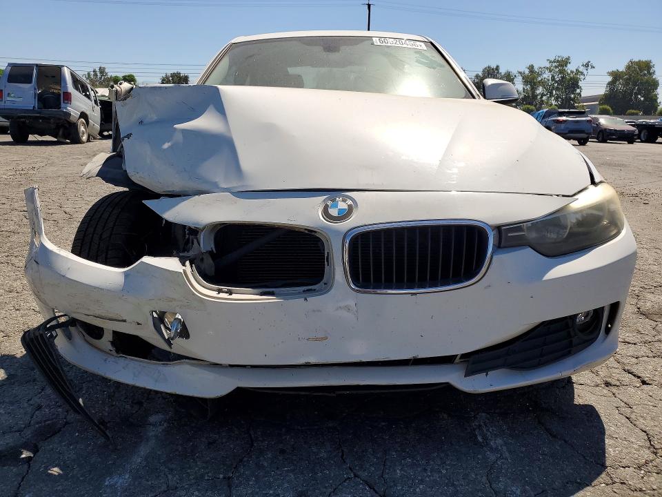 Photo 5 from auction – 2014 BMW 320 with VIN WBA3B1G5XENS79379