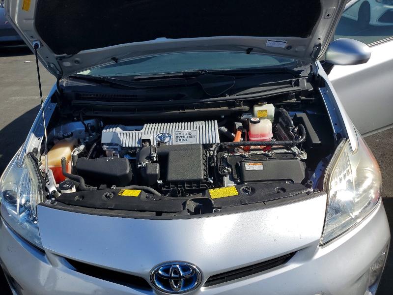 Photo 11 from auction – 2014 TOYOTA PRIUS with VIN JTDKN3DUXE1781345
