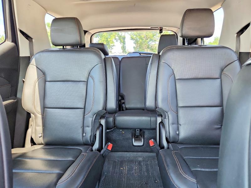Photo 10 from auction – 2021 CHEVROLET TRAVERSE with VIN 1GNEVKKW4MJ205705