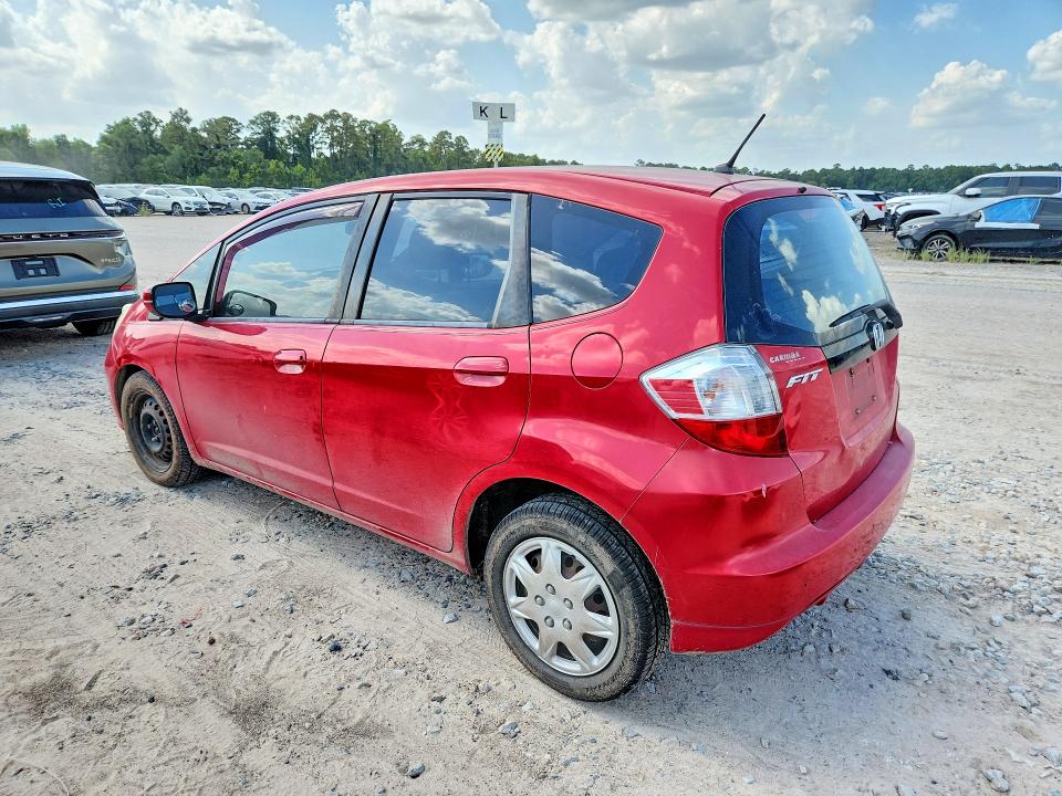 Photo 2 from auction – 2013 HONDA FIT with VIN JHMGE8H39DC013720