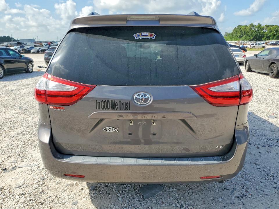 Photo 6 from auction – 2017 TOYOTA SIENNA with VIN 5TDKZ3DC1HS783438