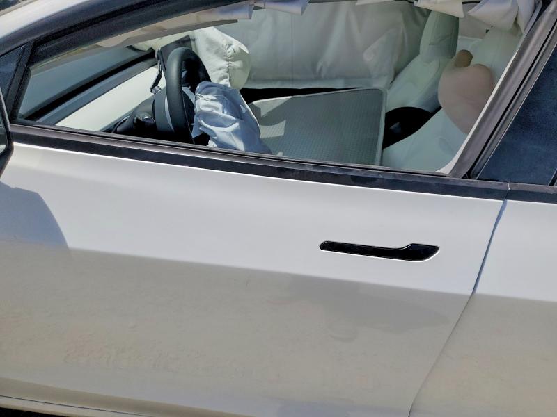 Photo 7 from auction – 2023 TESLA MODEL 3 with VIN 5YJ3E1EAXPF585476