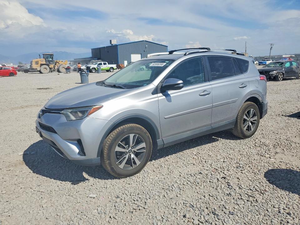 TOYOTA RAV4 2016 with VIN 2T3RFREV5GW427288 - Photo from auction