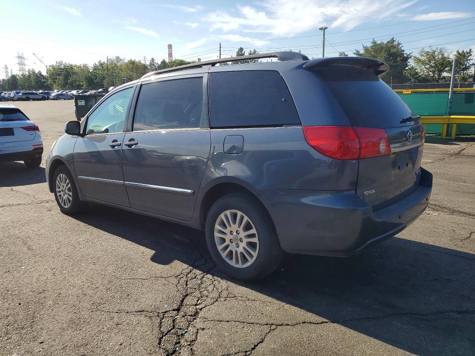 Photo 2 from auction – 2008 TOYOTA SIENNA with VIN 5TDBK22C18S013161