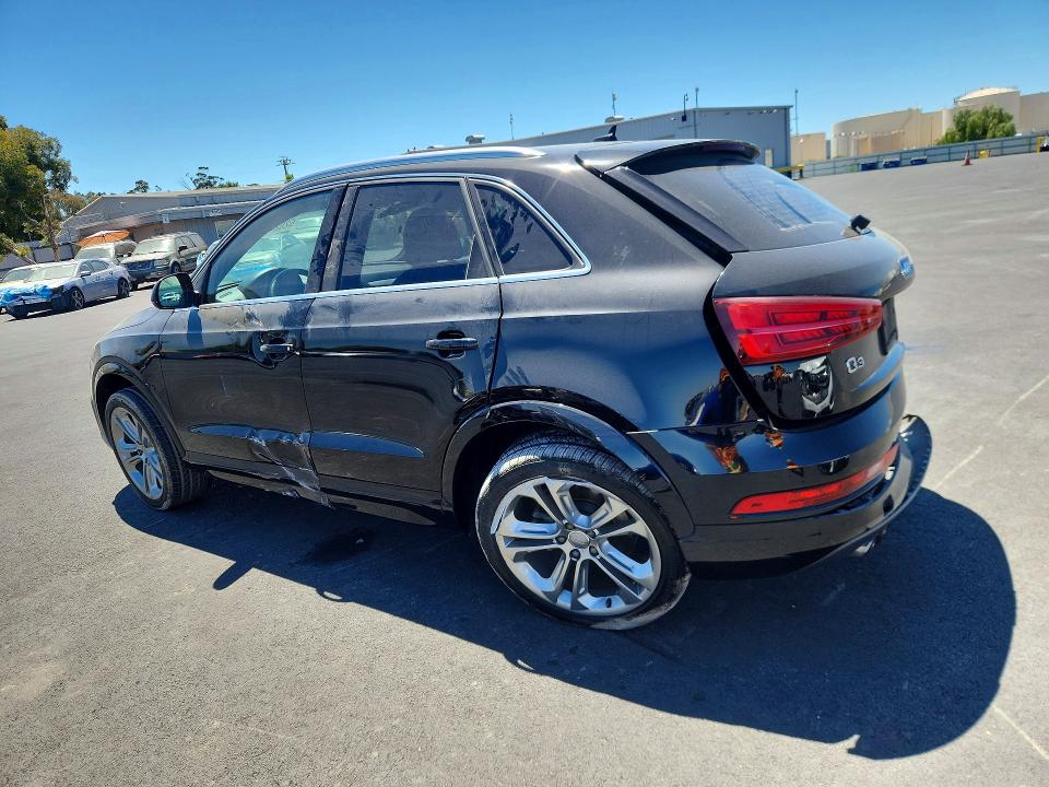 Photo 2 from auction – 2016 AUDI Q3 with VIN WA1EFCFS8GR020981