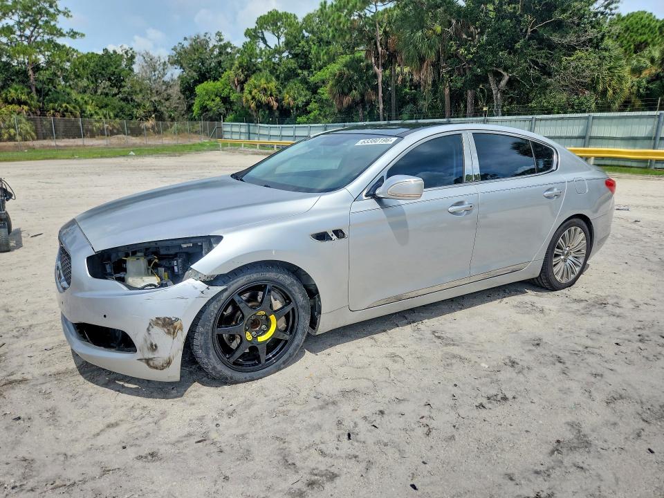 KIA K900 2015 with VIN KNALU4D41F6024154 - Photo from auction
