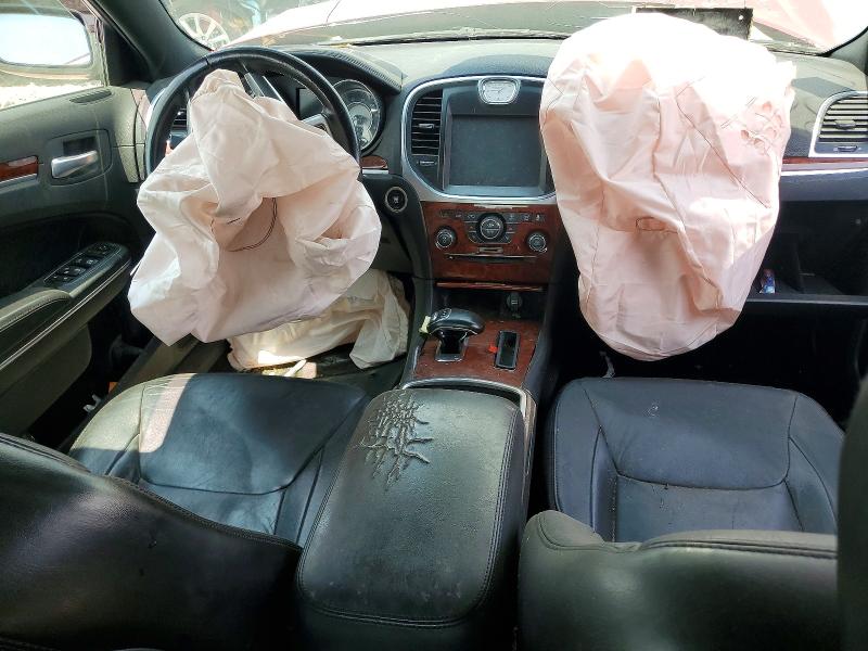 Photo 8 from auction – 2013 CHRYSLER 300 with VIN 2C3CCAAGXDH731997