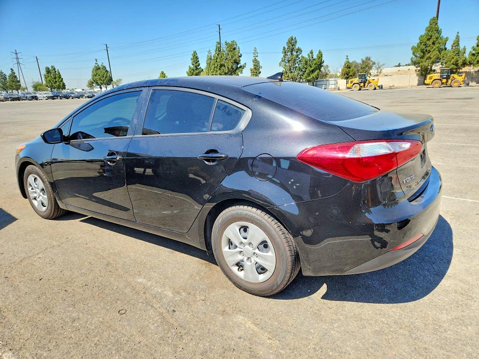 Photo 2 from auction – 2016 KIA FORTE with VIN KNAFK4A69G5550645