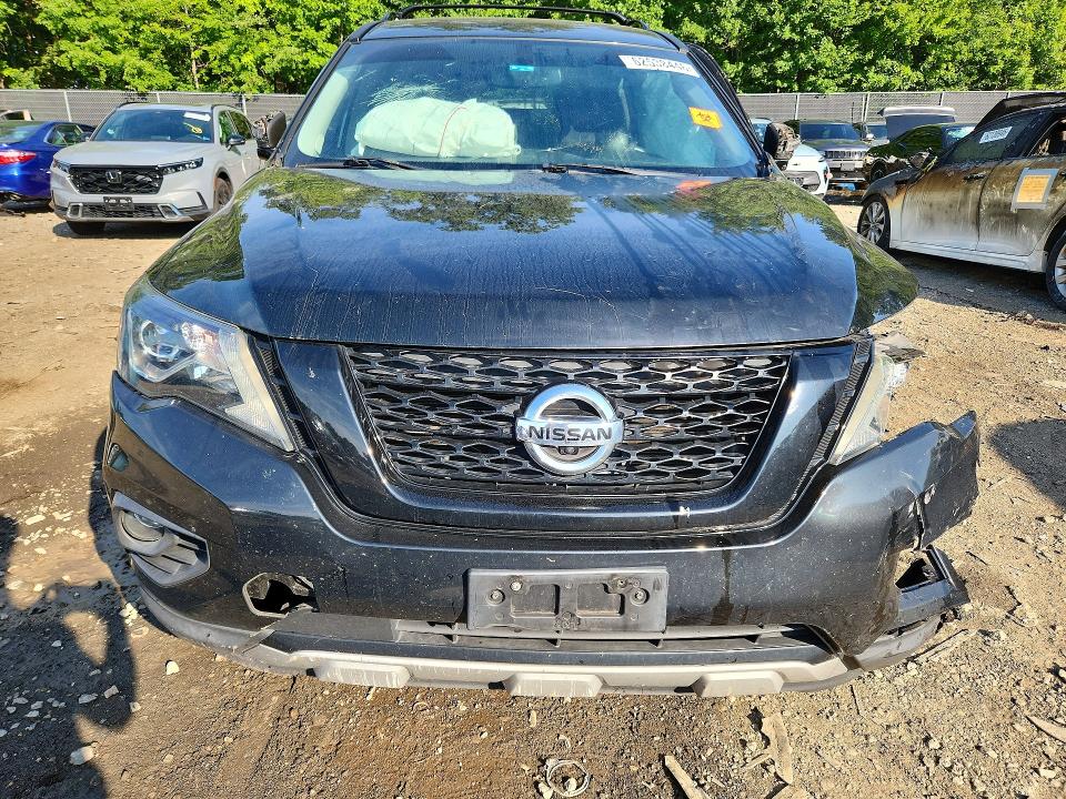 Photo 5 from auction – 2019 NISSAN PATHFINDER with VIN 5N1DR2MM0KC637273