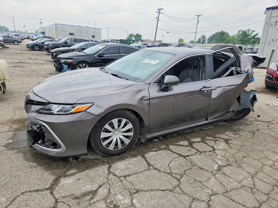 TOYOTA CAMRY 2024 with VIN 4T1C31AK9RU074514 - Photo from auction