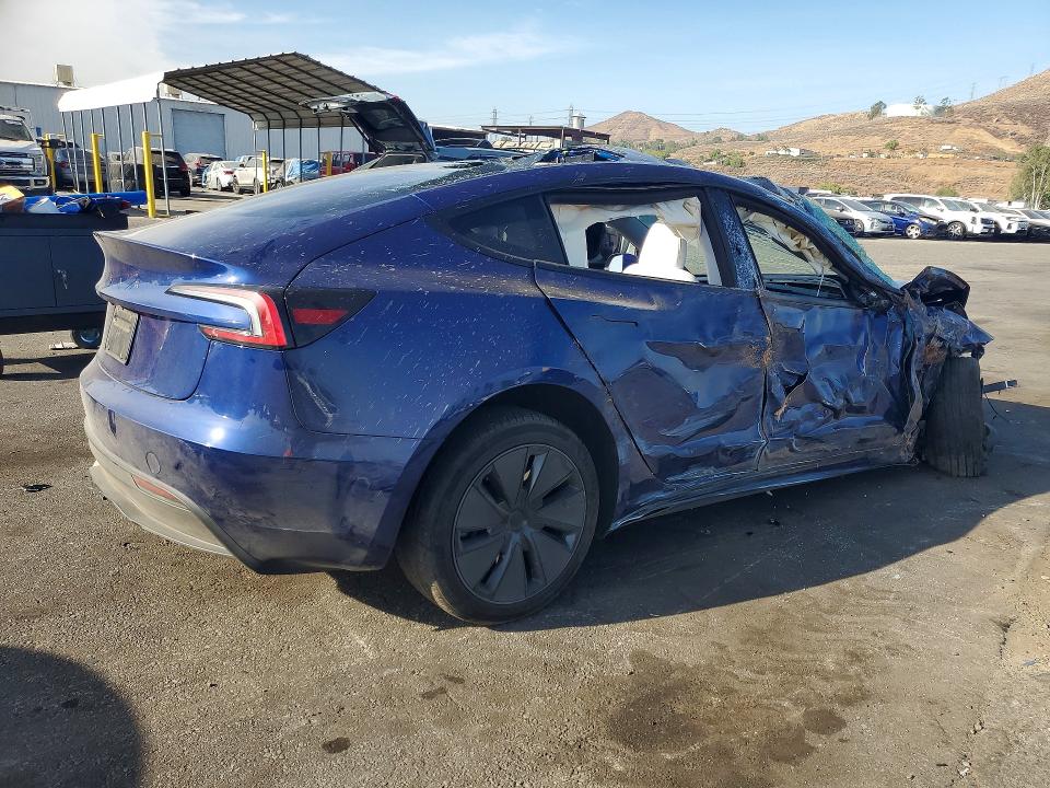 Photo 3 from auction – 2025 TESLA MODEL 3 with VIN 5YJ3E1EAXSF083138