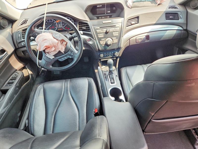 Zdjęcie 8 z aukcji – 2020 ACURA ILX z VIN 19UDE2F33LA008982