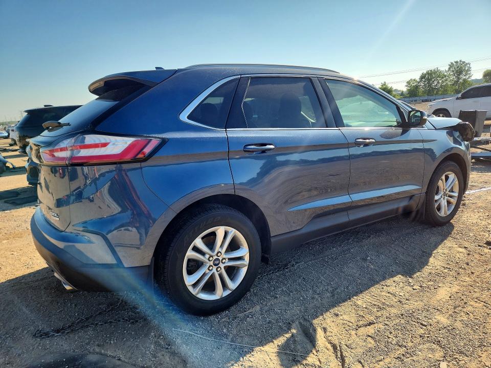 Photo 3 from auction – 2019 FORD EDGE with VIN 2FMPK4J96KBC58517