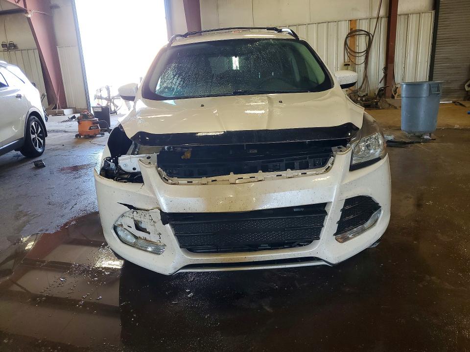 Photo 5 from auction – 2014 FORD ESCAPE with VIN 1FMCU0G96EUC95378