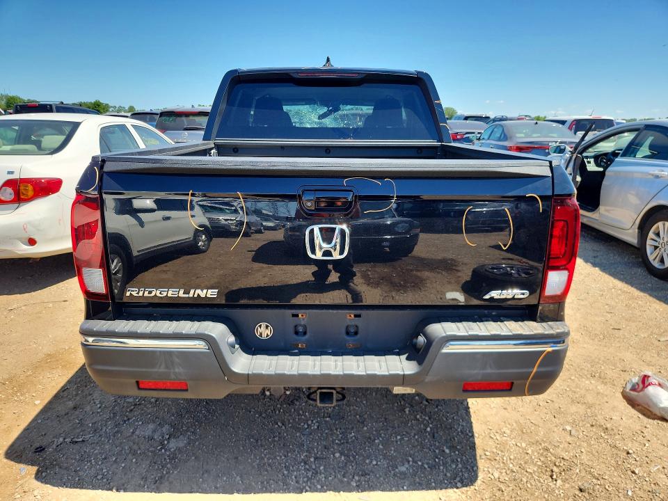 Photo 6 from auction – 2019 HONDA RIDGELINE with VIN 5FPYK3F18KB039283