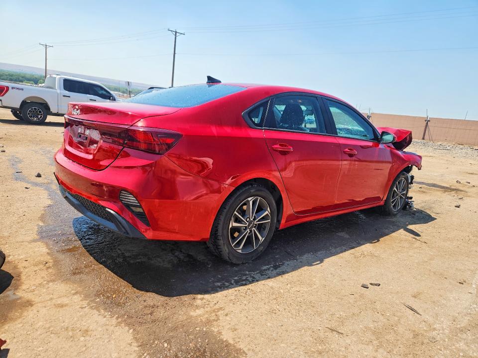 Photo 3 from auction – 2023 KIA FORTE with VIN 3KPF24AD3PE597904