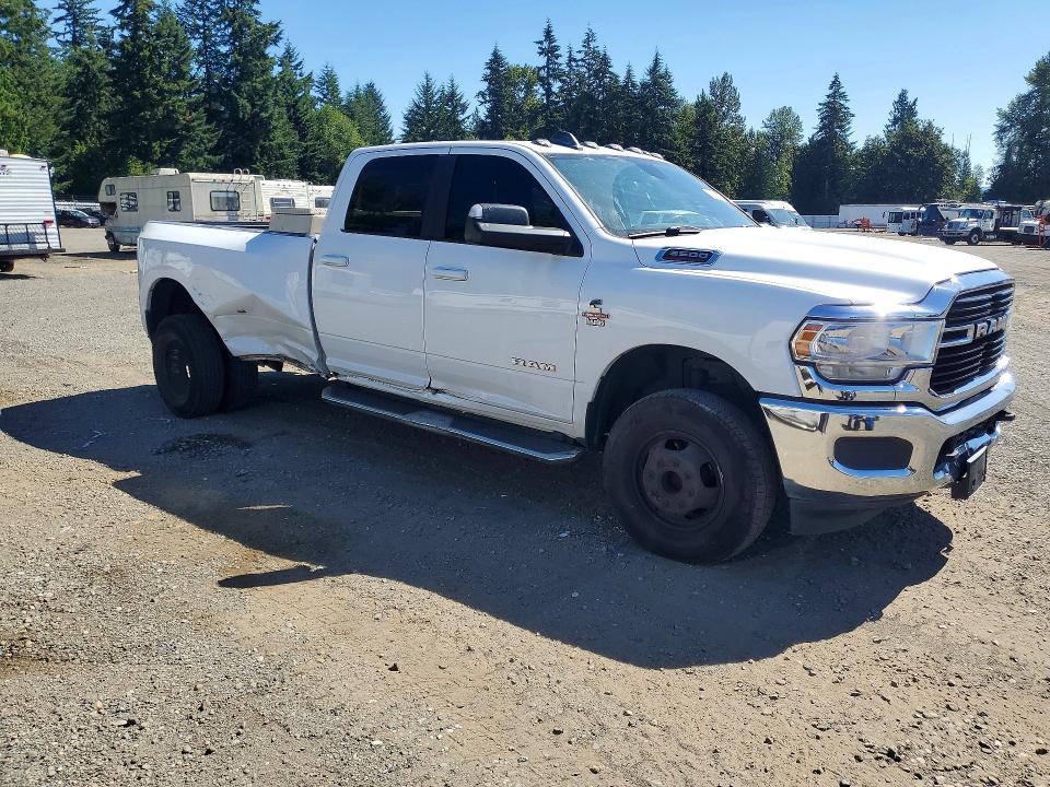 Фото 4 с аукциона – 2021 RAM 3500 с VIN 3C63RRHL3MG549237