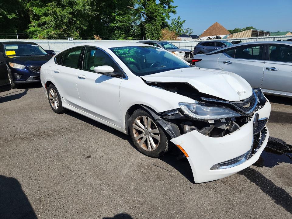 Photo 4 from auction – 2015 CHRYSLER 200 with VIN 1C3CCCABXFN688157