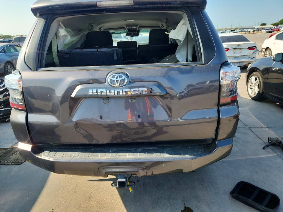 Photo 6 from auction – 2021 TOYOTA 4RUNNER with VIN JTEEU5JR1M5250002