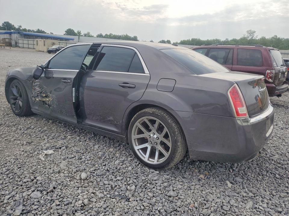Photo 2 from auction – 2014 CHRYSLER 300 with VIN 2C3CCAAG2EH138409