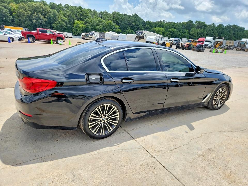 Photo 3 from auction – 2017 BMW 530 with VIN WBAJA5C32HG897455