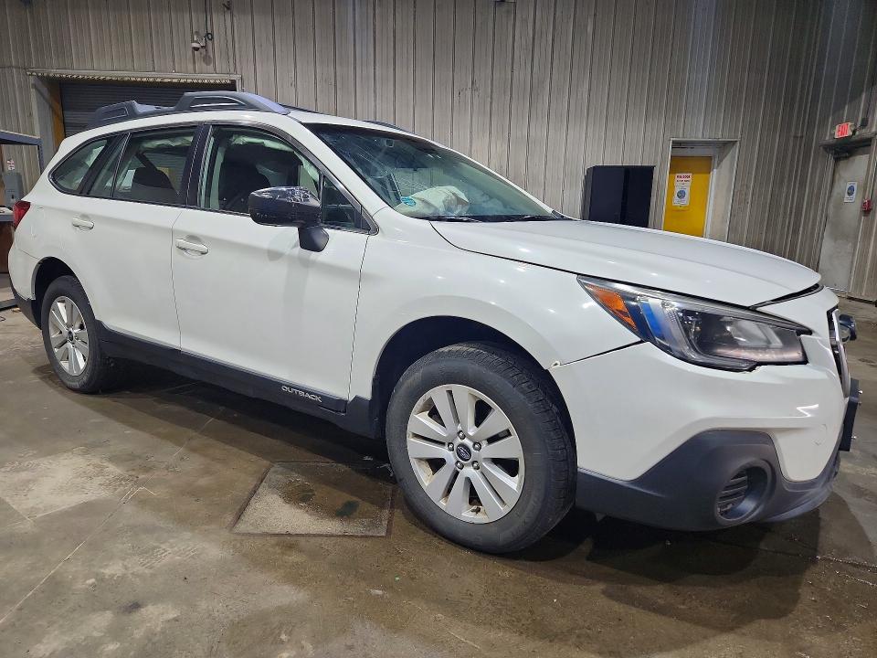 Photo 4 from auction – 2019 SUBARU OUTBACK with VIN 4S4BSABC1K3293596