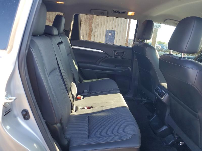 Photo 10 from auction – 2014 TOYOTA HIGHLANDER with VIN 5TDBKRFH4ES056578