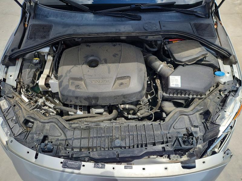 Photo 11 from auction – 2017 VOLVO S60 with VIN LYV402HM4HB126963