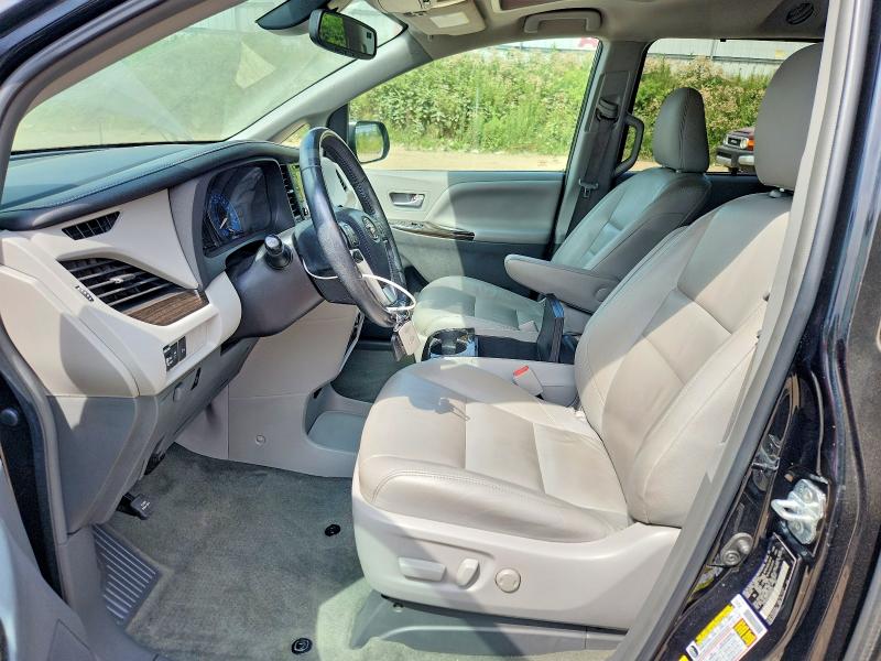 Photo 7 from auction – 2018 TOYOTA SIENNA with VIN 5TDDZ3DC4JS189702