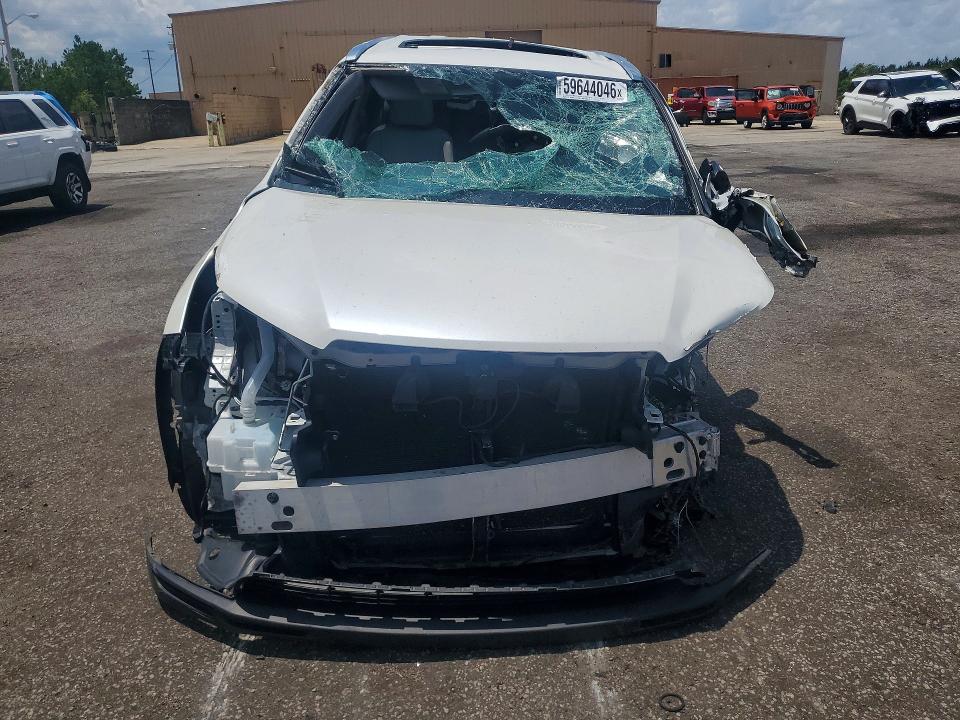 Photo 5 from auction – 2015 TOYOTA HIGHLANDER with VIN 5TDJKRFH7FS077535