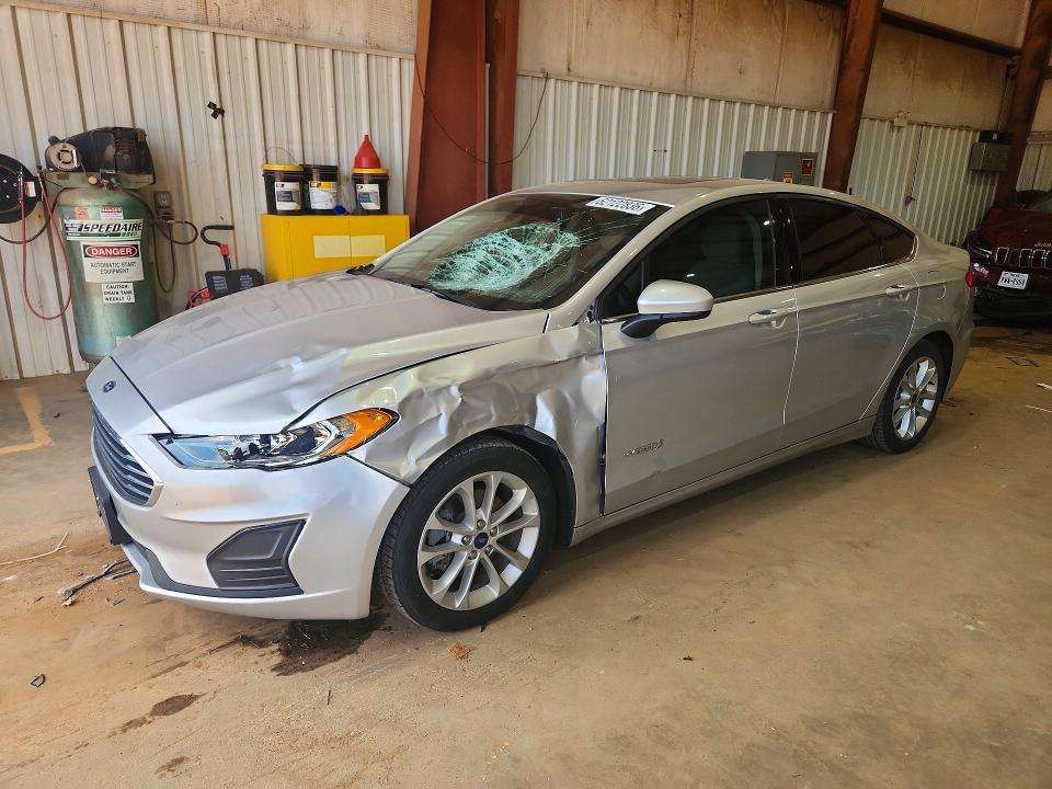 FORD FUSION 2019 with VIN 3FA6P0LU5KR207237 - Photo from auction
