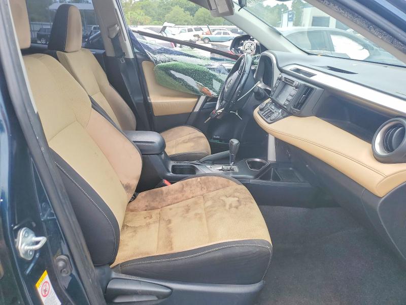 Zdjęcie 7 z aukcji – 2017 TOYOTA RAV4 z VIN JTMWFREV2HJ707950