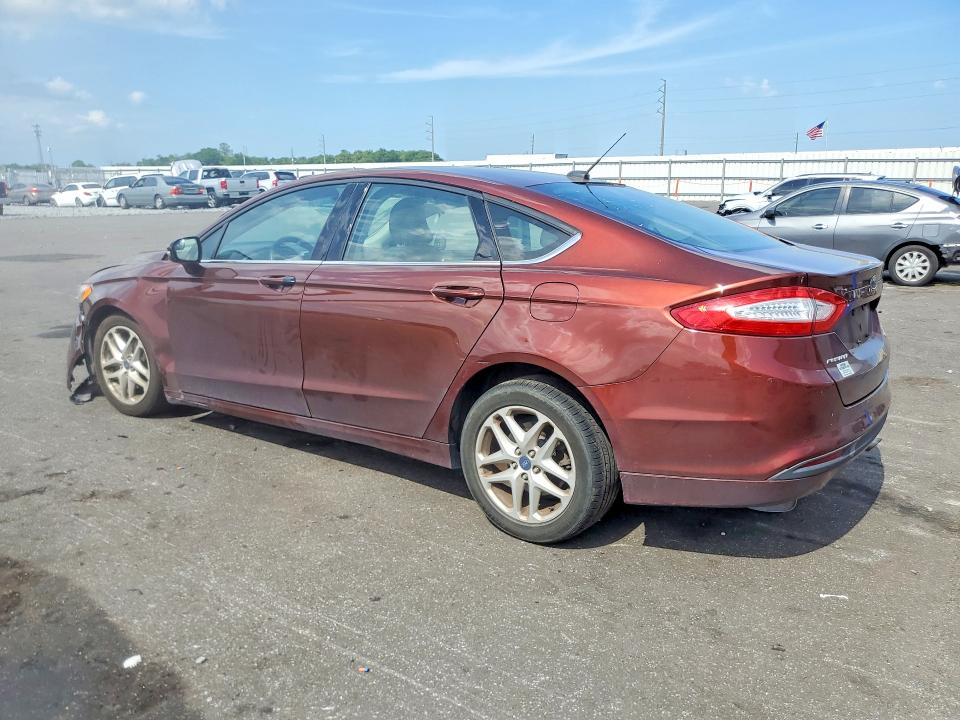 Photo 2 from auction – 2016 FORD FUSION with VIN 3FA6P0HDXGR220842
