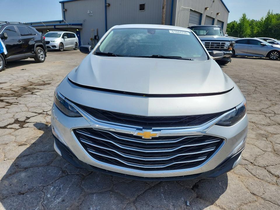 Photo 5 from auction – 2021 CHEVROLET MALIBU with VIN 1G1ZB5ST0MF088615