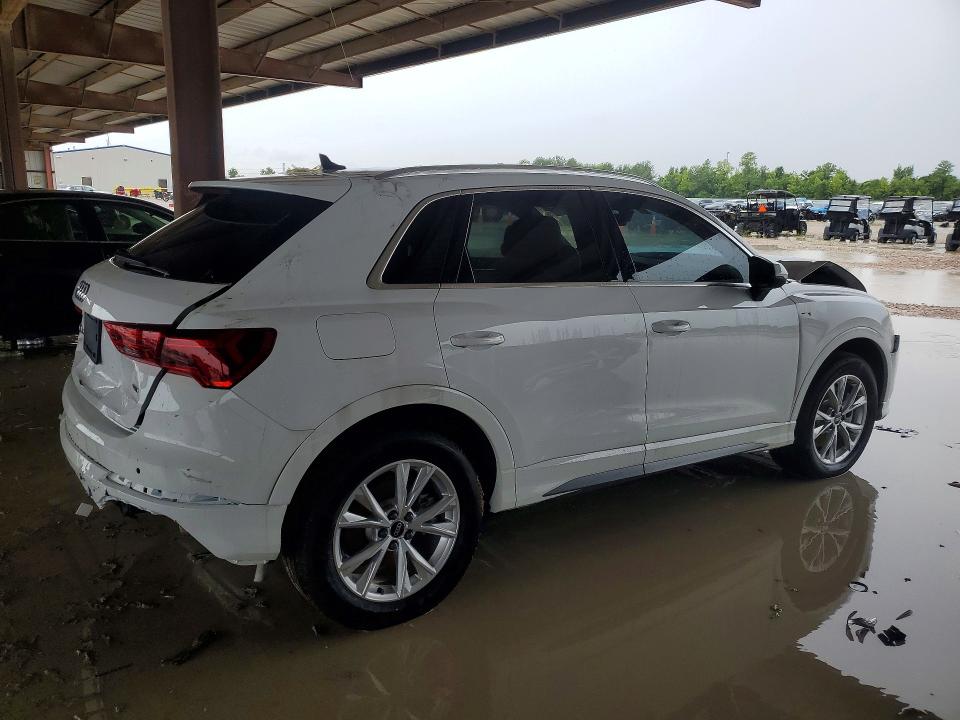 Photo 3 from auction – 2025 AUDI Q3 with VIN WA1DECF38S1030828