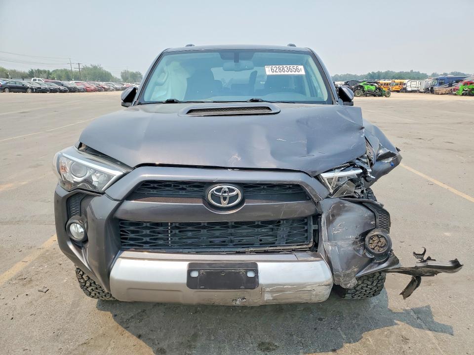 Zdjęcie 5 z aukcji – 2019 TOYOTA 4RUNNER z VIN JTEBU5JRXK5667392