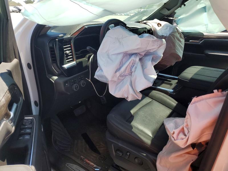 Photo 8 from auction – 2025 CHEVROLET SILVERADO with VIN 1GCUKEE80SZ264356