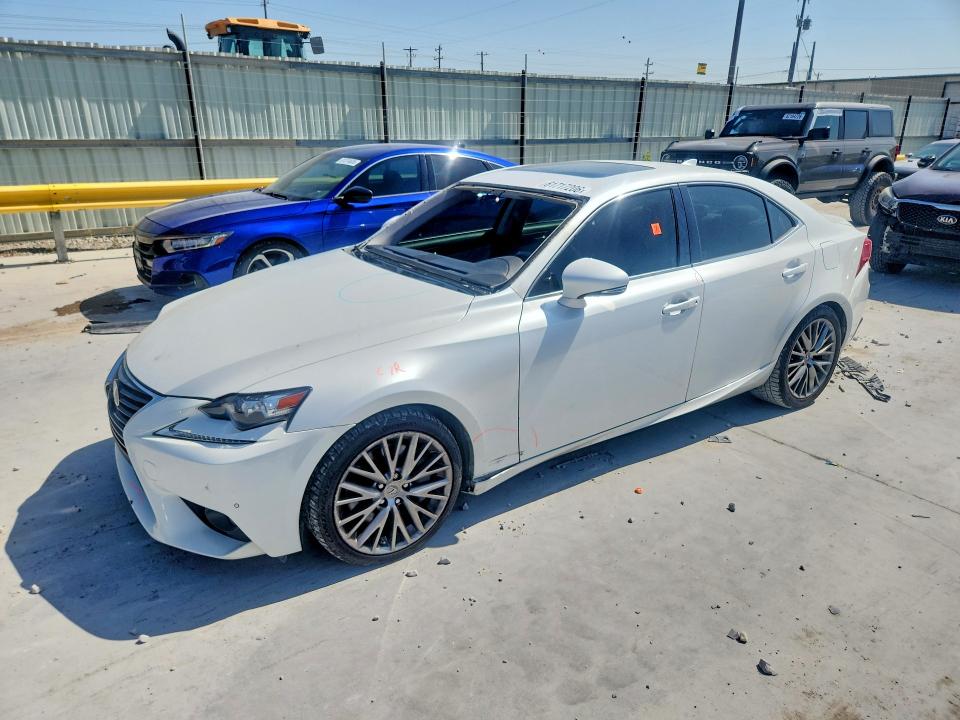 LEXUS IS 2016 with VIN JTHBA1D26G5006355 - Photo from auction