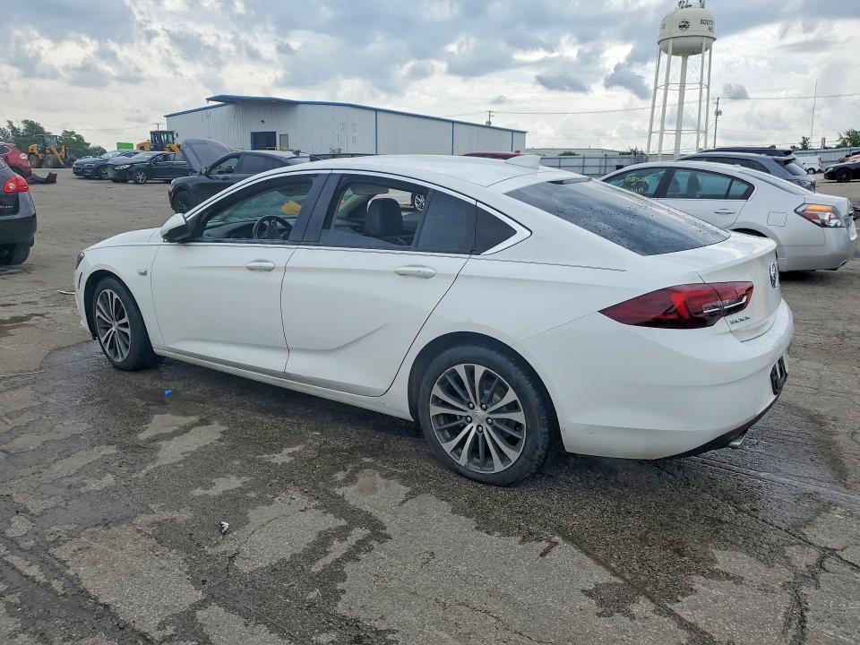 Photo 2 from auction – 2018 BUICK REGAL with VIN W04GM6SX2J1127550