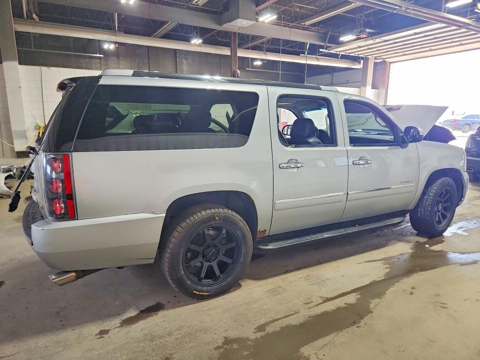 Photo 3 from auction – 2012 GMC YUKON XL with VIN 1GKS2MEF2CR275364