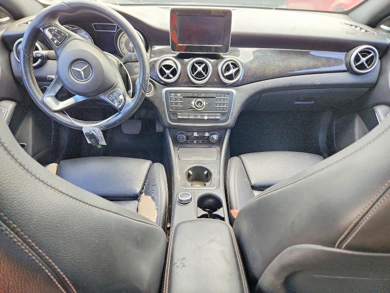 Photo 8 from auction – 2016 MERCEDES-BENZ CLA with VIN WDDSJ4EB2GN392179