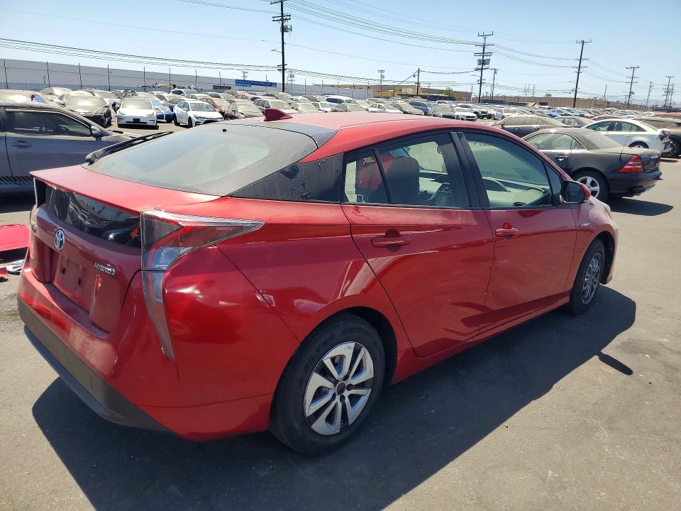 Photo 3 from auction – 2016 TOYOTA PRIUS with VIN JTDKBRFUXG3532074